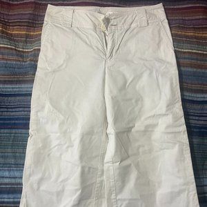 Women's White House Black Market White Capris Size 6